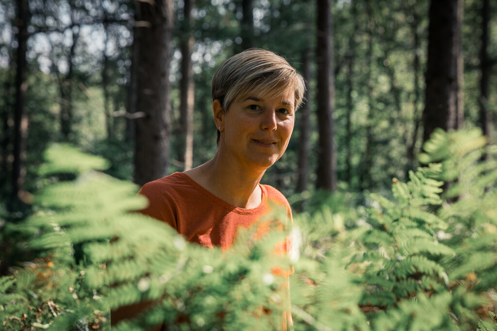 Ellen Baas in de natuur